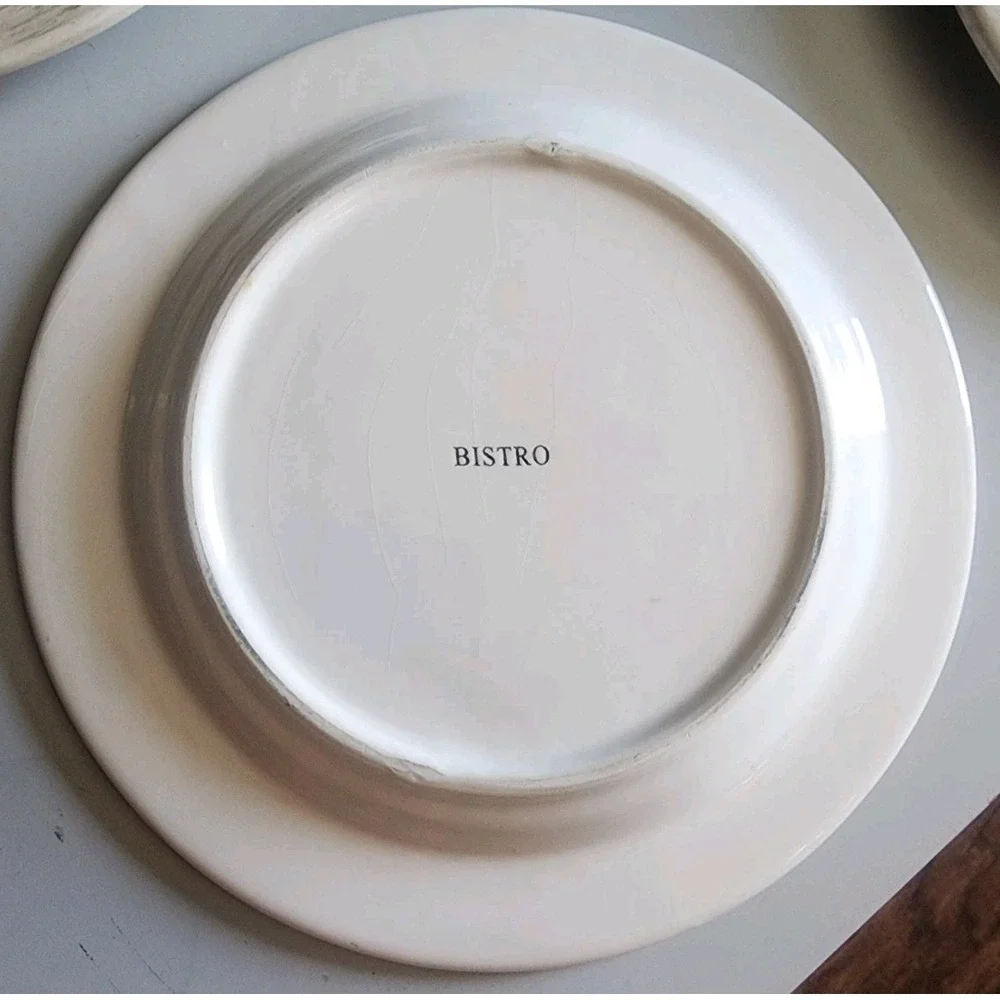 Bistro Salad Plates Lucheon Plates Fleur de Lis Raised 8-1/2
